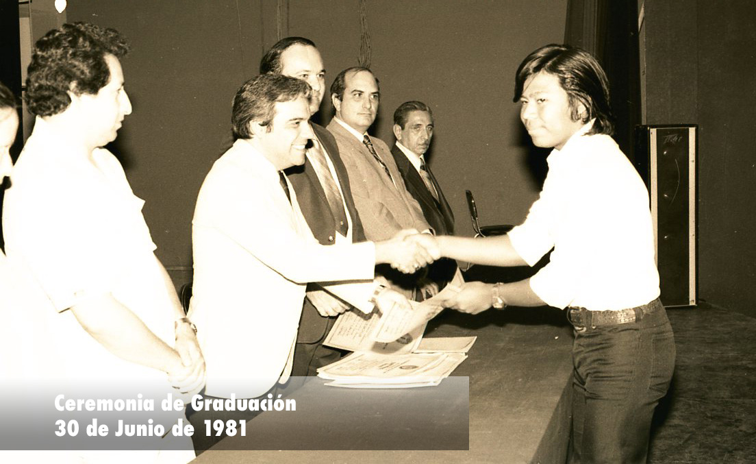 04 graduacion 1981